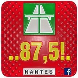 875